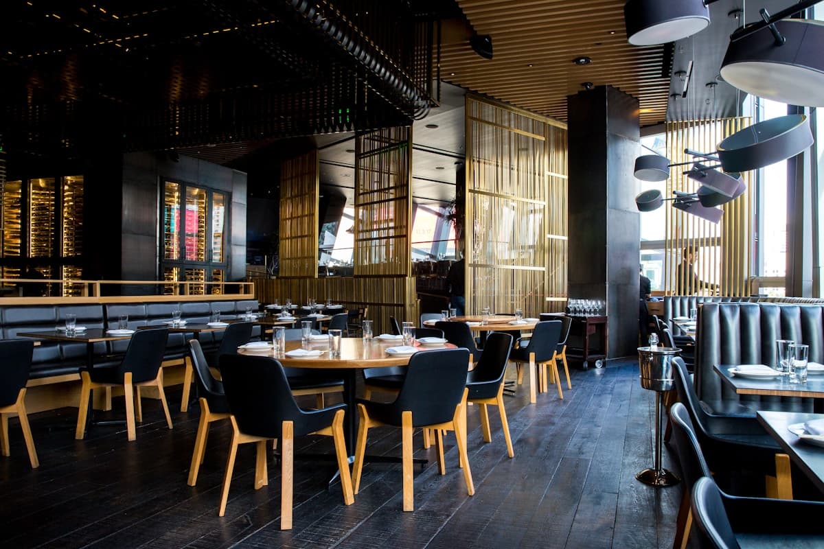 Modern Bistro template for bars & pubs