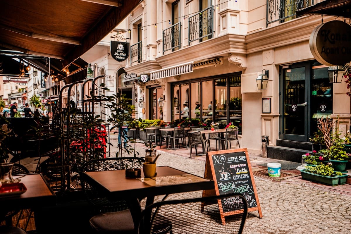 Classic Elegance template for pizzerias